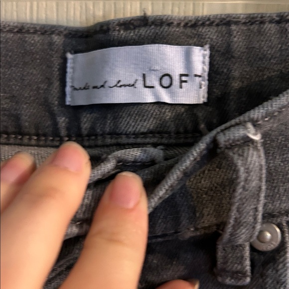 LOFT women’s Dark Gray cropped Straight Jeans - Picture 3 of 5